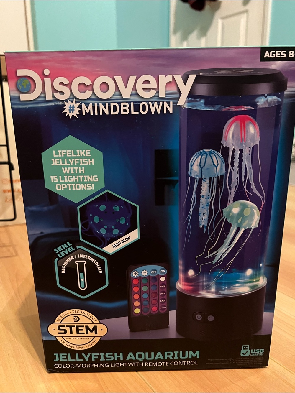 Discovery Jellyfish Aquarium Lamp - Teal, Pink, Blue